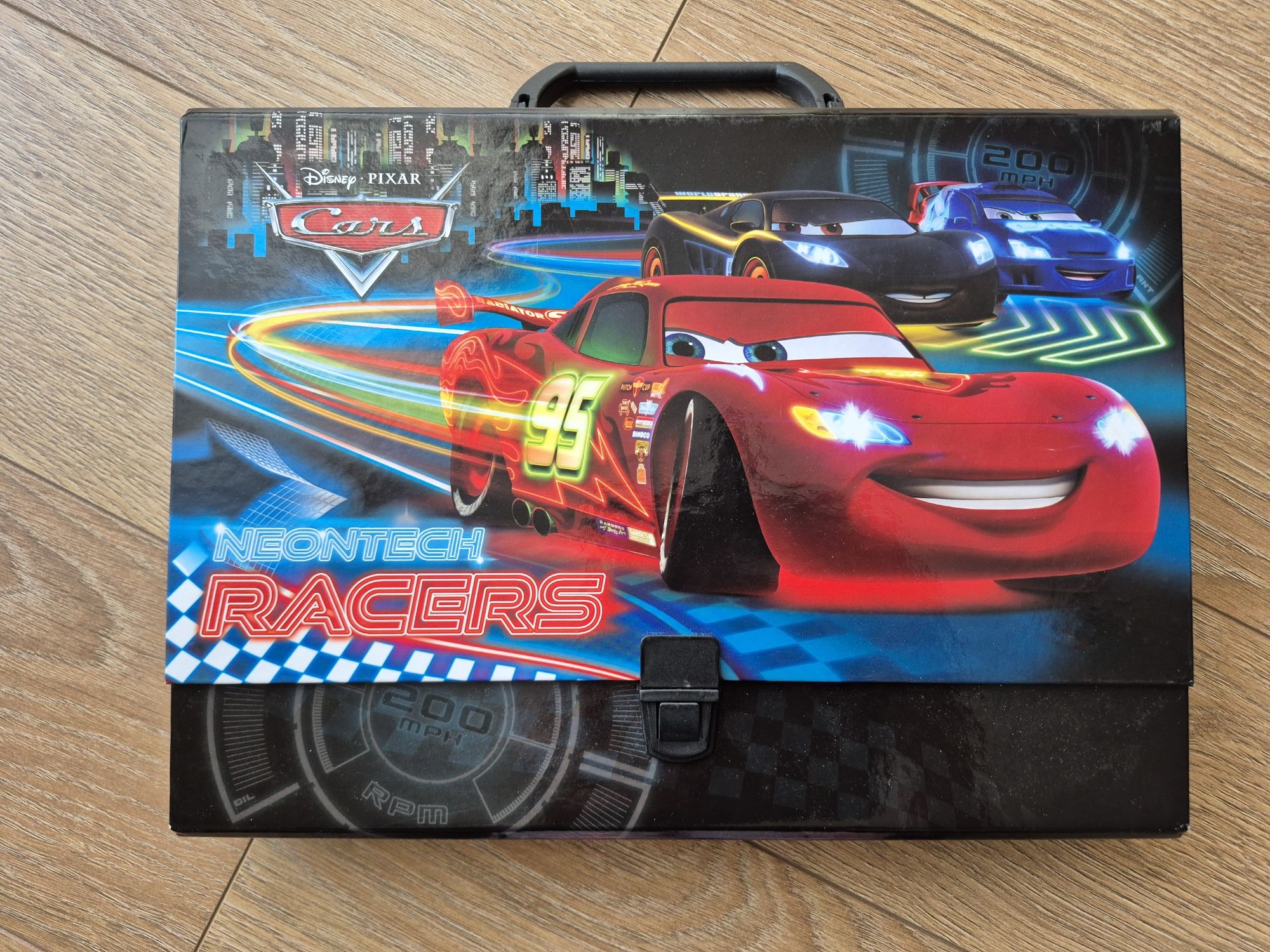 Teczka twarda z rączka cars derform