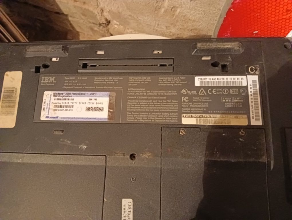 Laptop ThinkPad (Nie wiadomo czy sprawny)