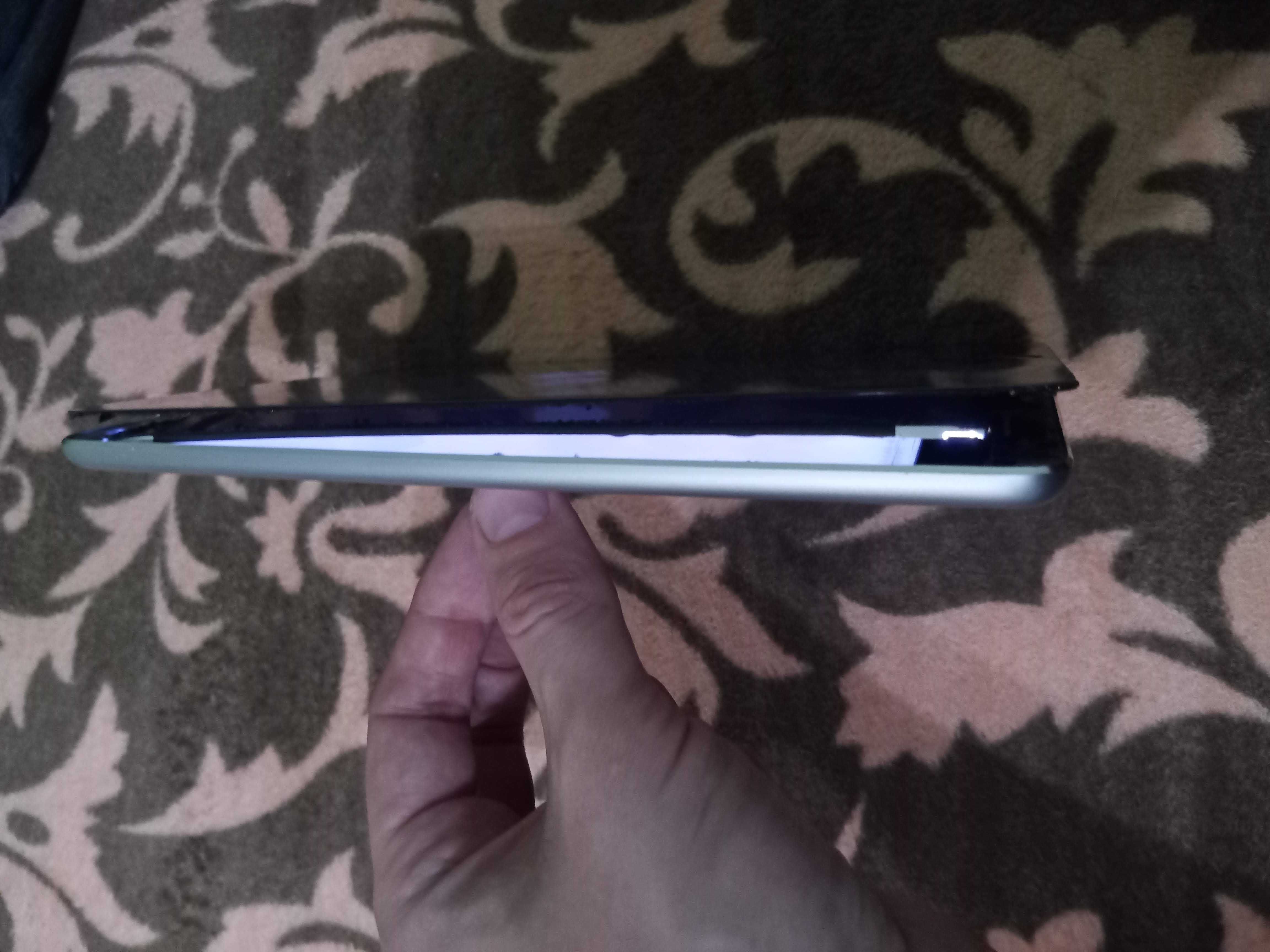 Планшет Apple A1455 iPad mini with Wi-Fi 4G 32GB