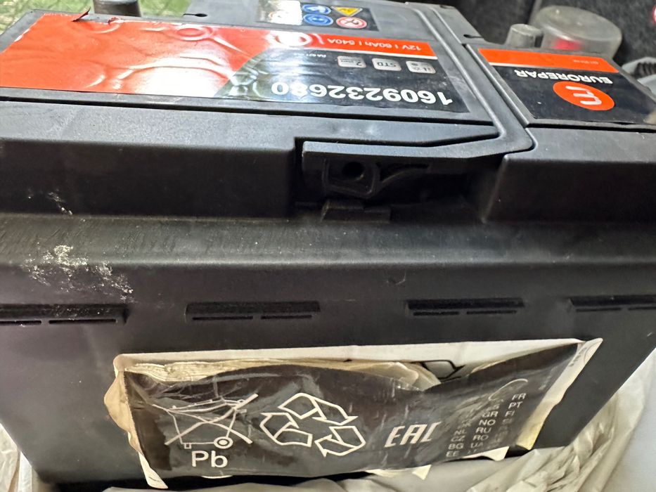 Продам автомобильный аккумулятор Eurorepar 60Ah 540A R+