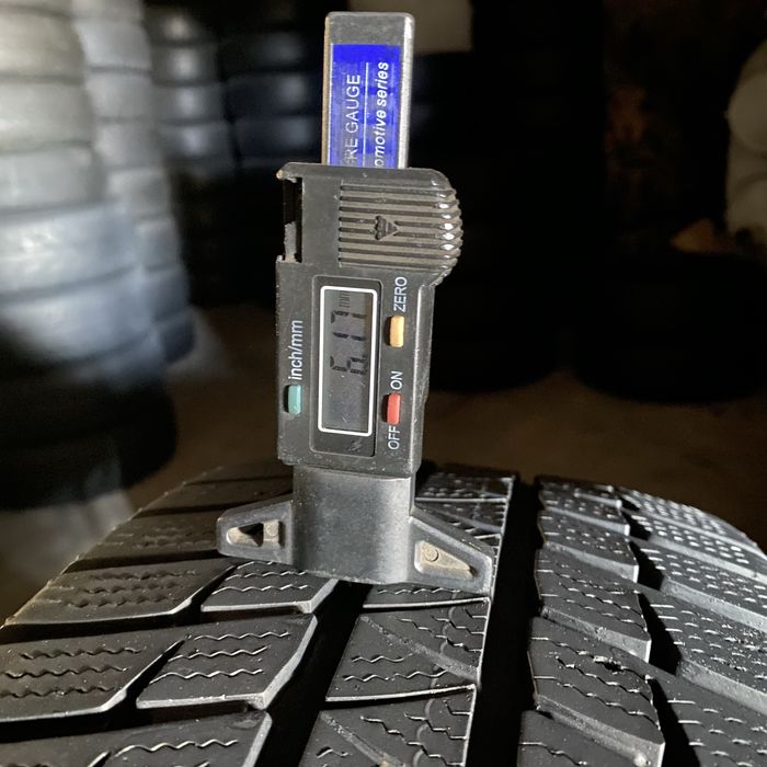 Шини 205/60/16 - 2шт Falken HS449 eurowinter зима