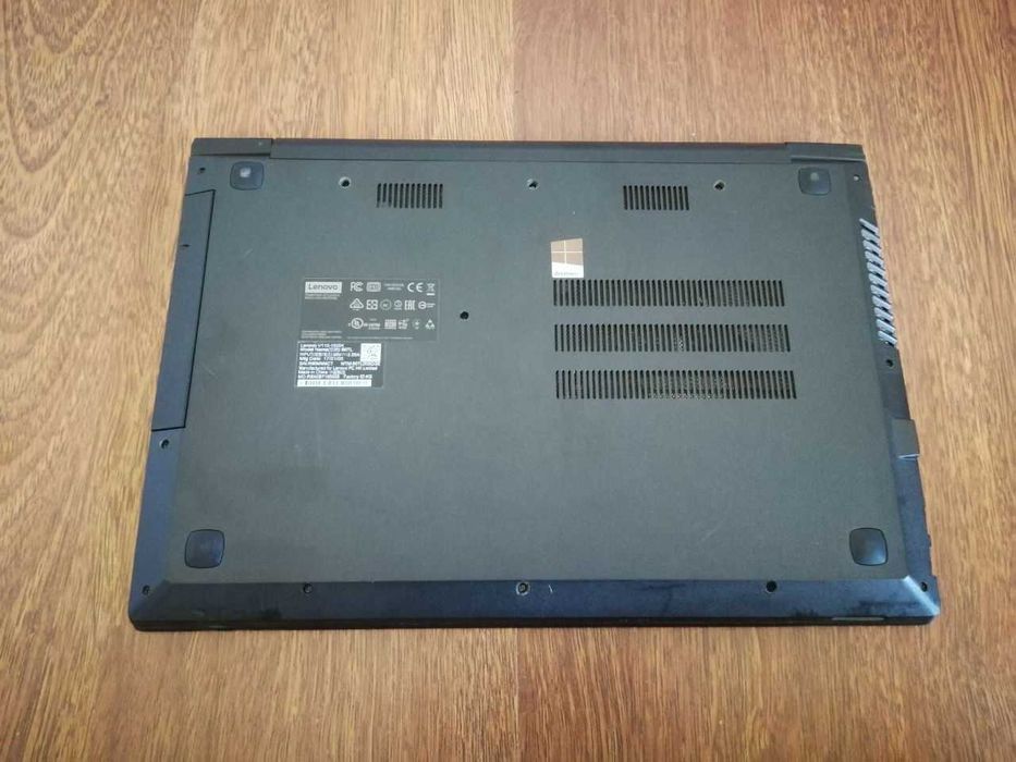 Ноутбук Lenovo, i5 6200u, ssd 520 gb, озу 8 gb.