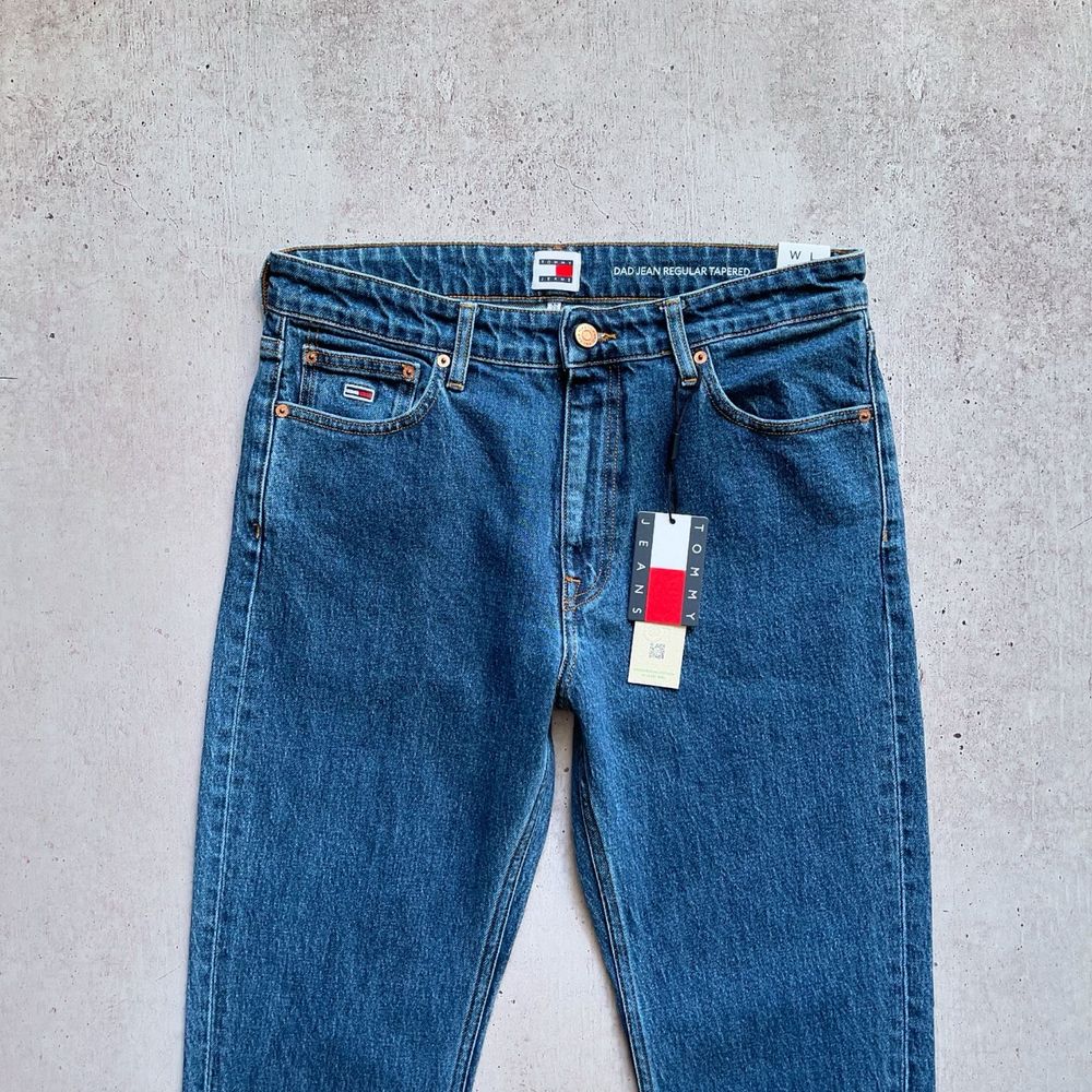Tommy jeans dad fit regular tapered  (mom)