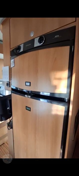 Autocaravana Dethleffs Globe4 perfilada