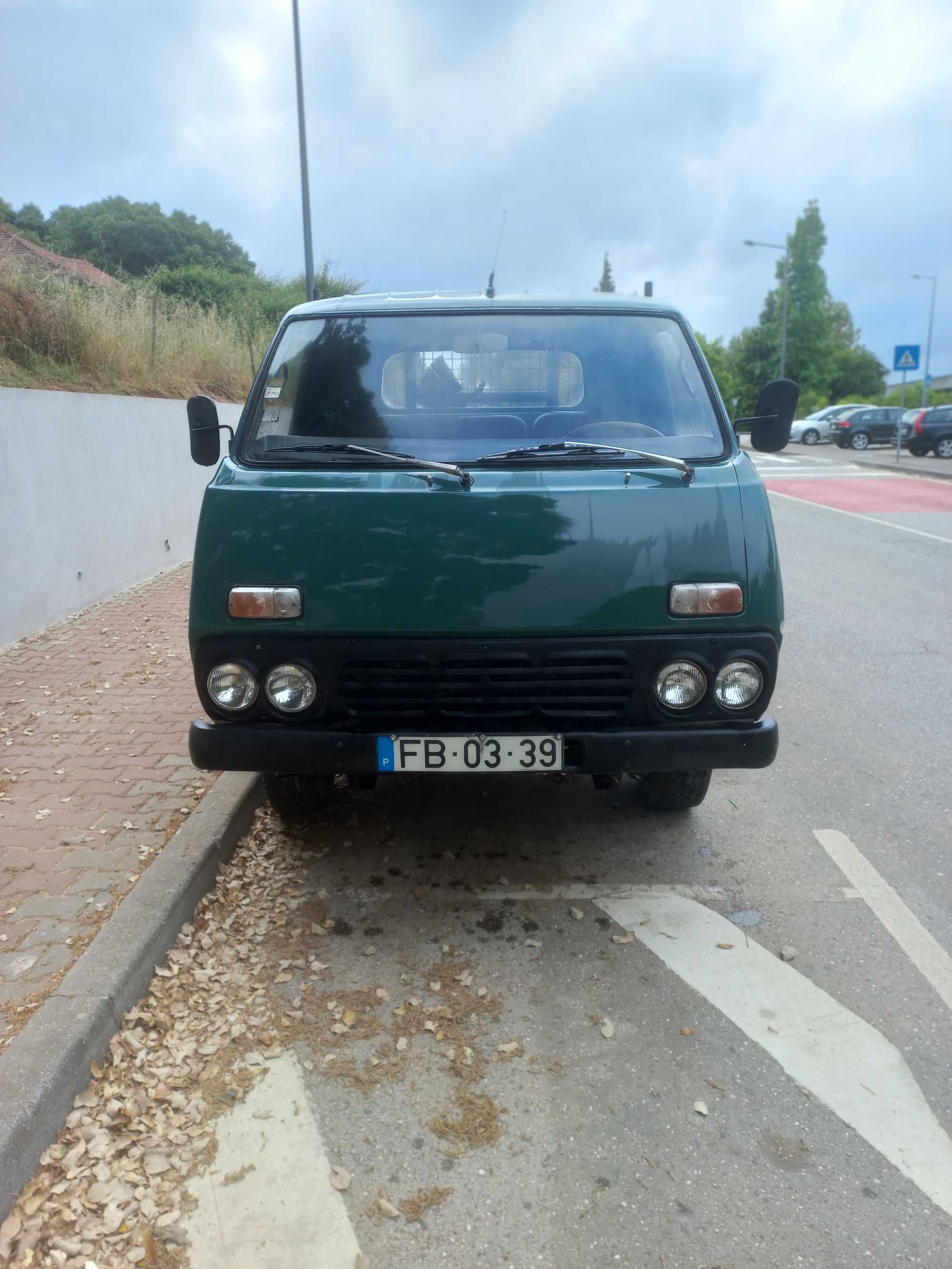 Carrinha de caixa aberta