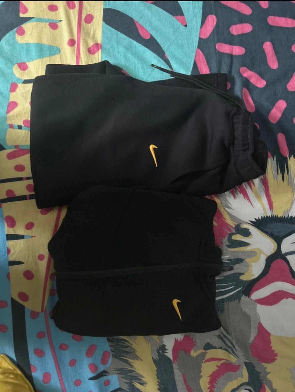 Conjunto, Usado 6 vezes tamanho xS cerca de 1m62 ou 63 sem defeitos