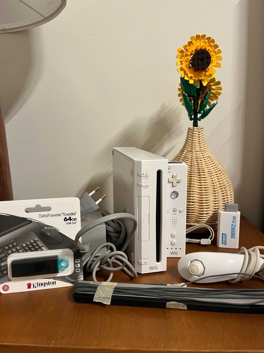 Nintendo Wii desbloqueada com oferta de pen 64GB e HDMI