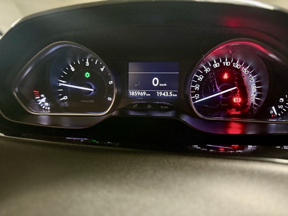 Peugeot 208 Allure