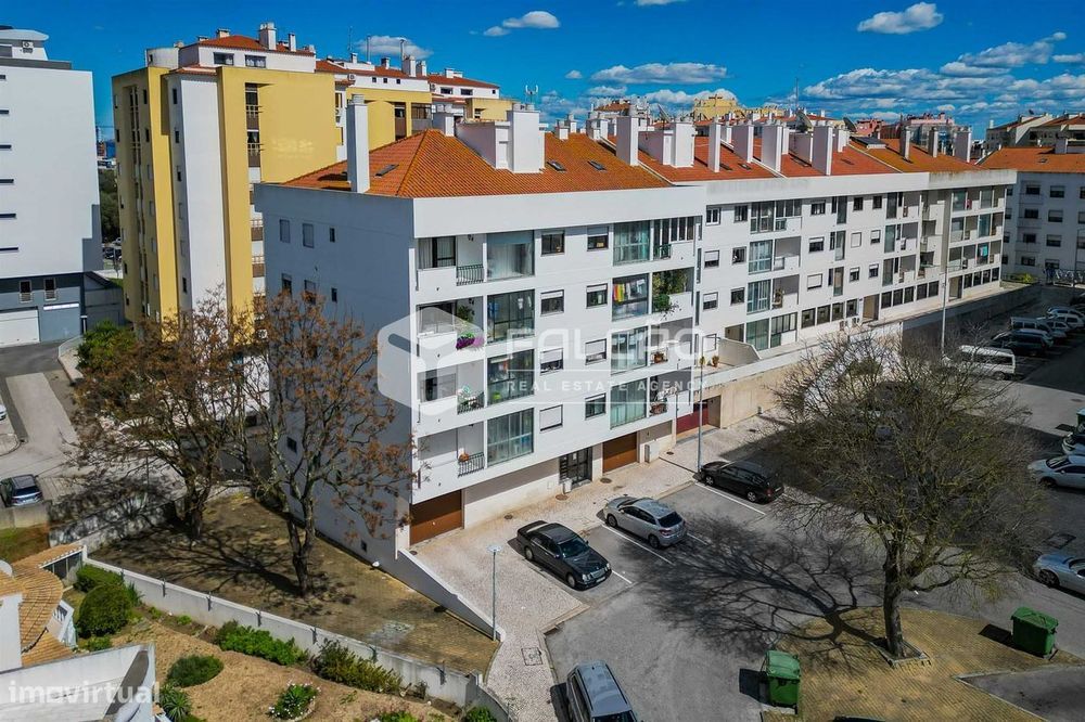 Apartamento T4 Venda em Santarém (Marvila), Santa Iria da Ribeira de S