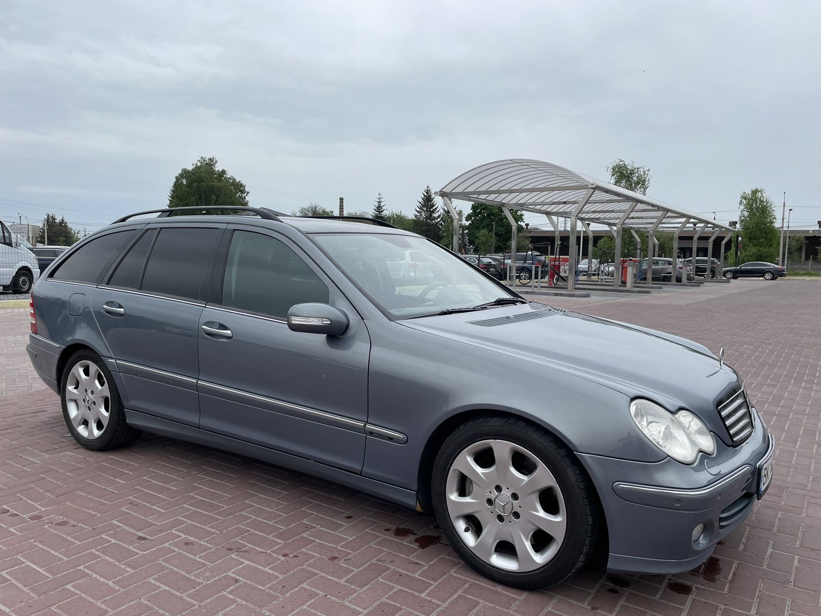 Продам Mercedes-Benz C320