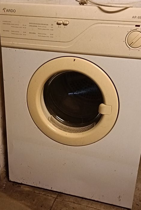 Máquina secar  roupa