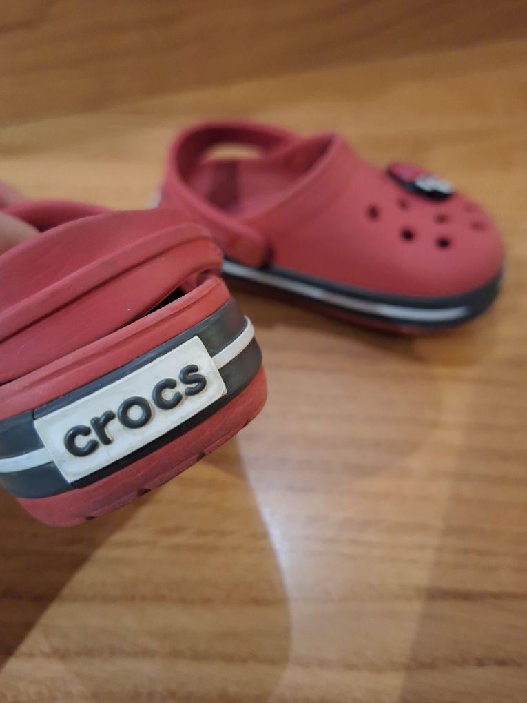 Chodaki Crocs r. C 6 C6 czerwone chodaczki r. 22 23