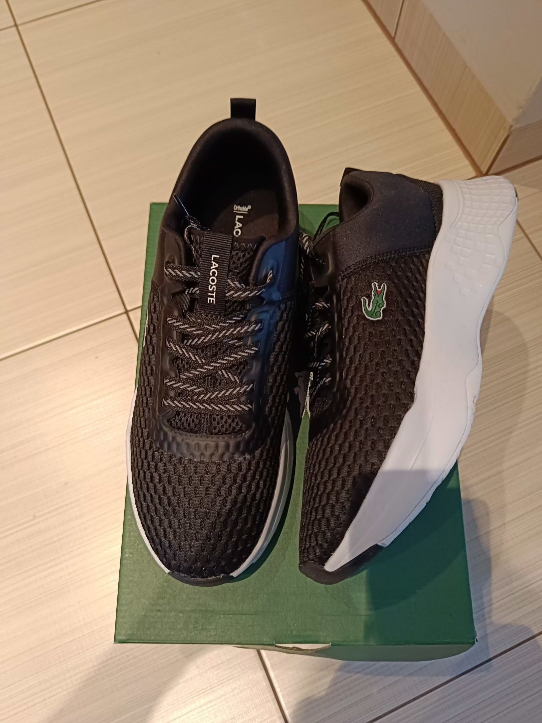 Nowe oryginalne męskie buty Lacoste rozmiar 41