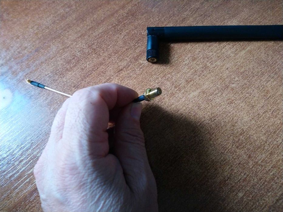 Пігтейл кабель разом з антеною  2.4G 5G 5.8G 10dbi 3G LTE antenna SMA