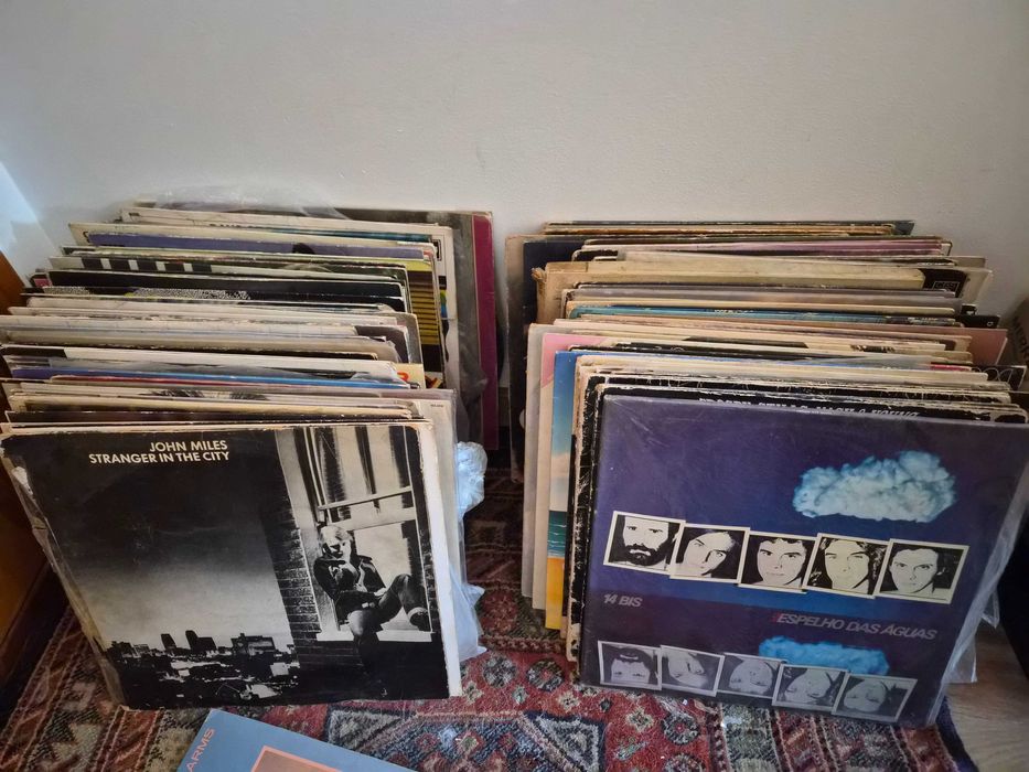 Vinis antigos artistas conhecidos (150+)