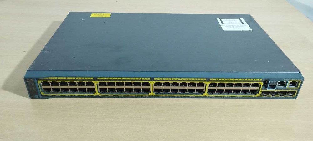 Комутатори Cisco Switch • Catalyst • PoE