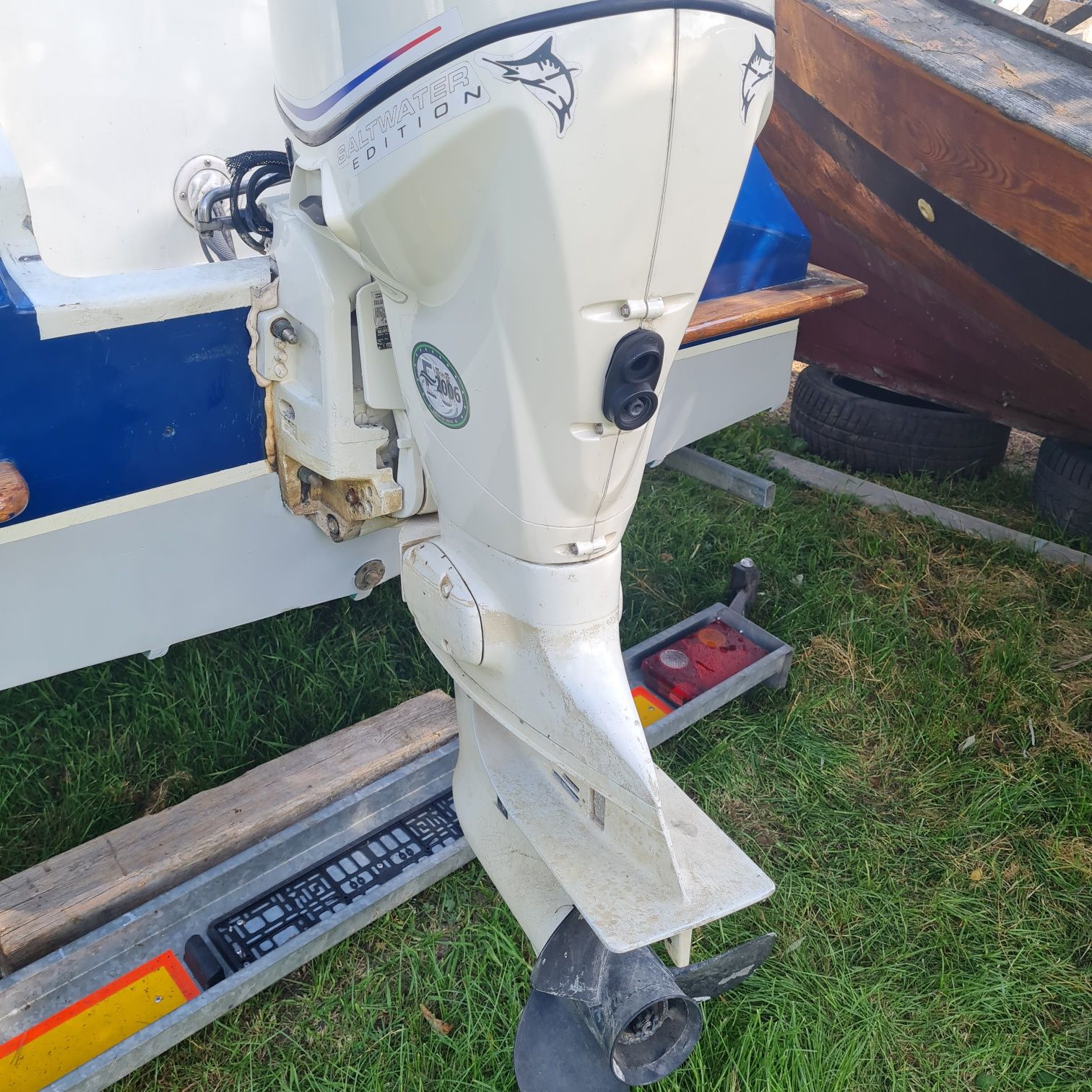 Evinrude etec 90