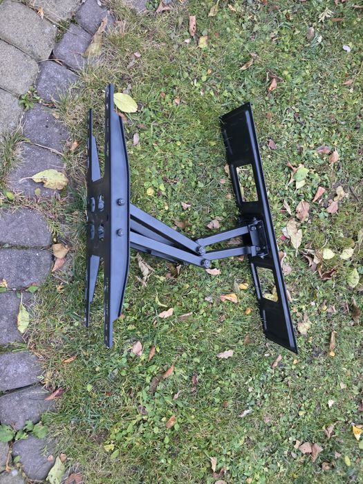 Кріплення кронштейн на стіну 3д  телевізор 65