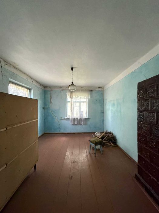 Продаж будинку біля Кременця