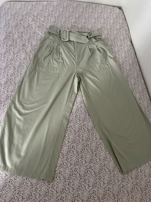 Cullotes verde pastel da Stradivarius