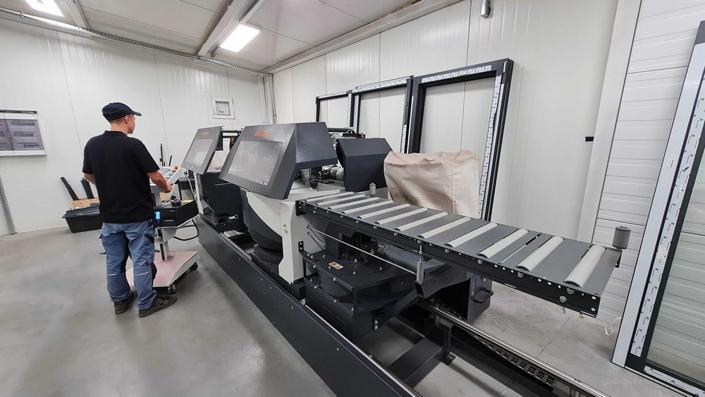 Drzwi aluminiowe przeszklone 10 x HURTOWO 1083 x 2100 Drzwi wejściowe