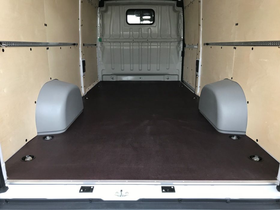 Zabudowa busa Jumper Boxer Ducato L4H2 - CNC