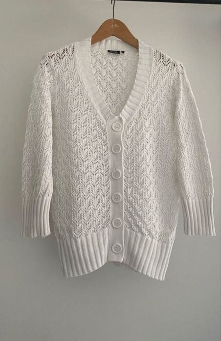 Bialy azorowy sweter karfigan Isolde 38-40 letni bawelna
