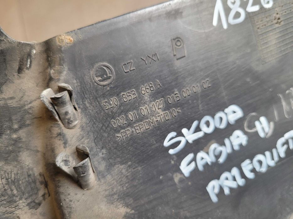 Atrapa grill chrom Skoda Fabia II przedlift 5J0.853.668A