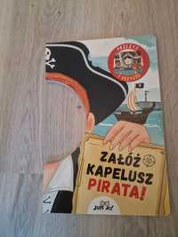 Załóż kapelusz pirata