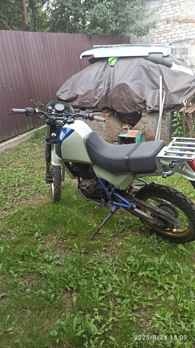 Suzuki DR 600  в