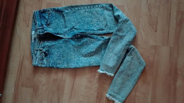 Spodnie jeansowe rurki Zara z wyzszym stanem rozmiar 38