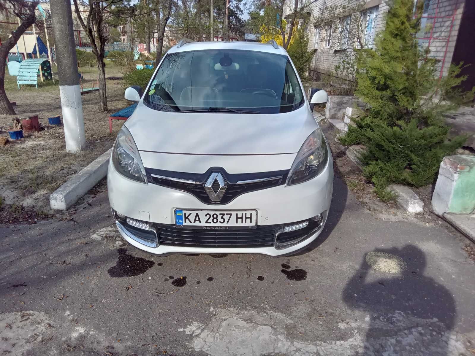 Renault Grand Scenic 2013