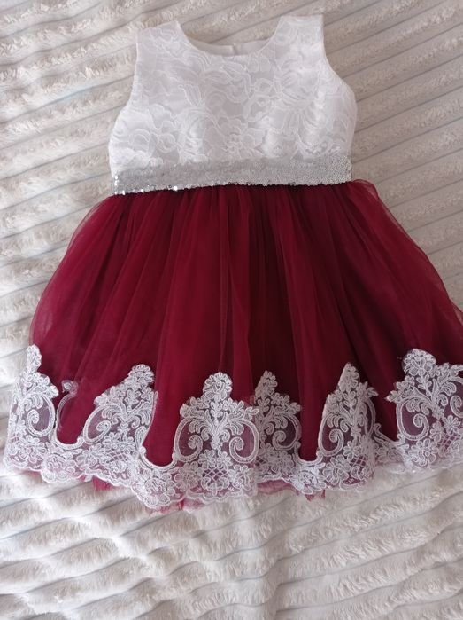 Нарядне пишне плаття