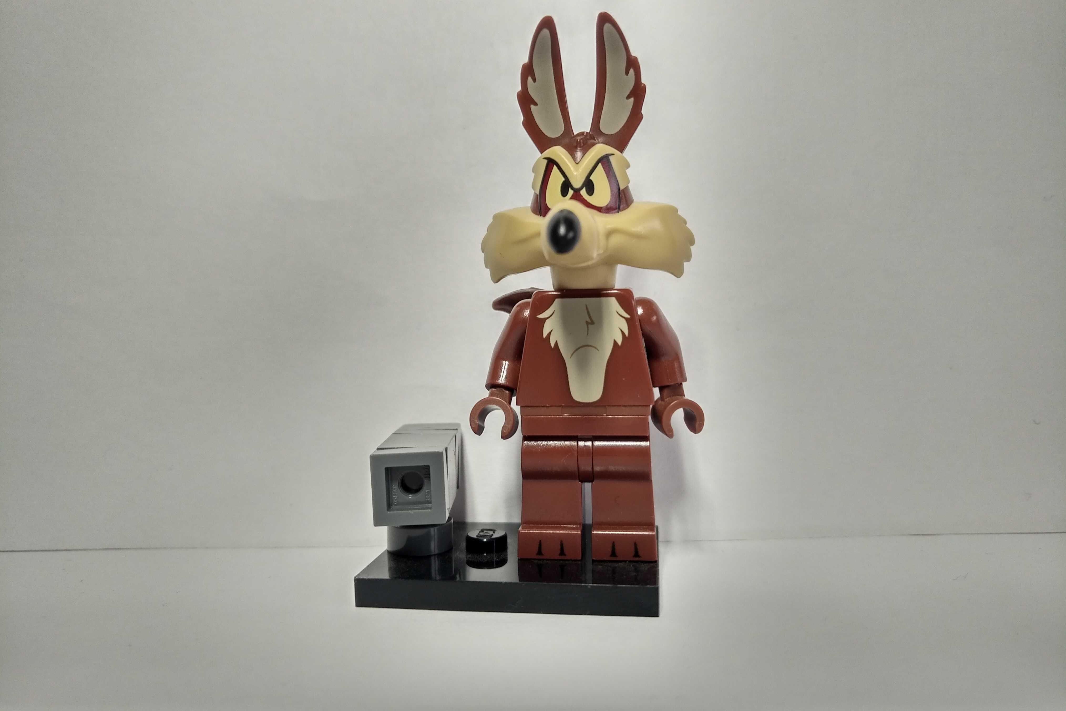 Lego 71030 figurka CMF collt-3	collt03 Wile E. Coyote Kojot