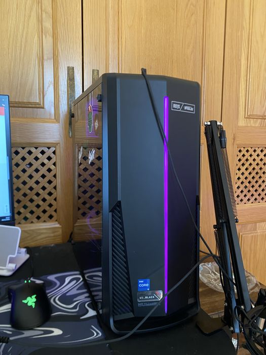 Torre gamer insys/azus