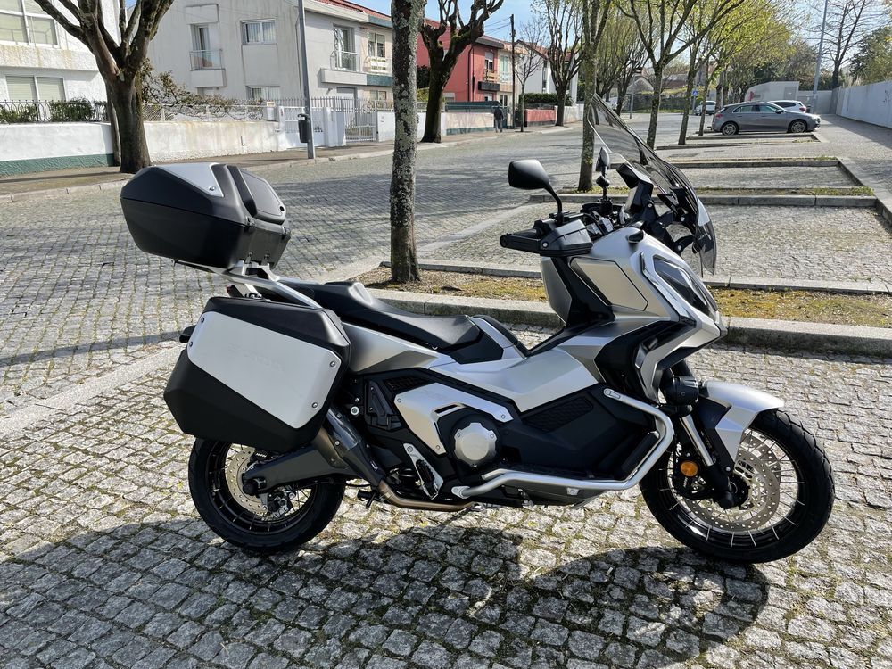 Vendo Honda X-Adv 750