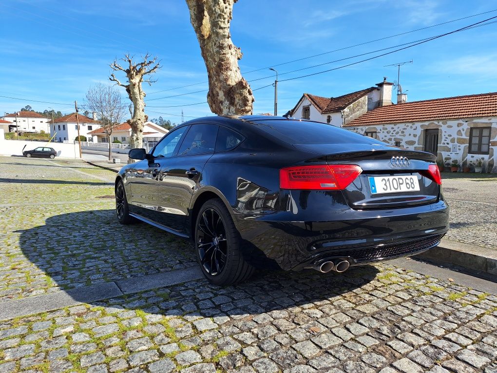 Audi A5 2.0 TDI S-Line