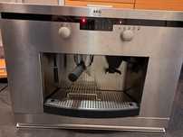 Máquina café AEG encastrar