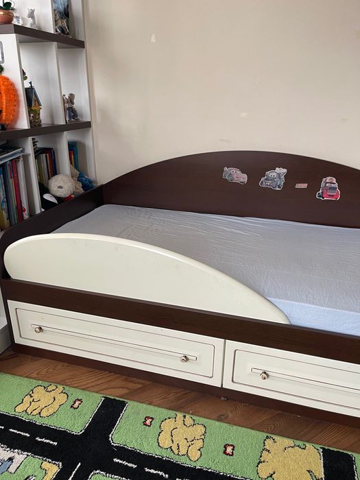 Дитяче ліжко 90*190 , матрац та зйомне перило для страхування