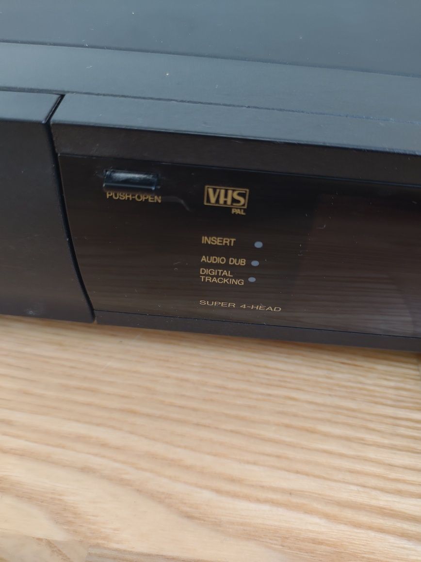 Magnetowid Odtwarzacz VHS PANASONIC NV-J35EE
