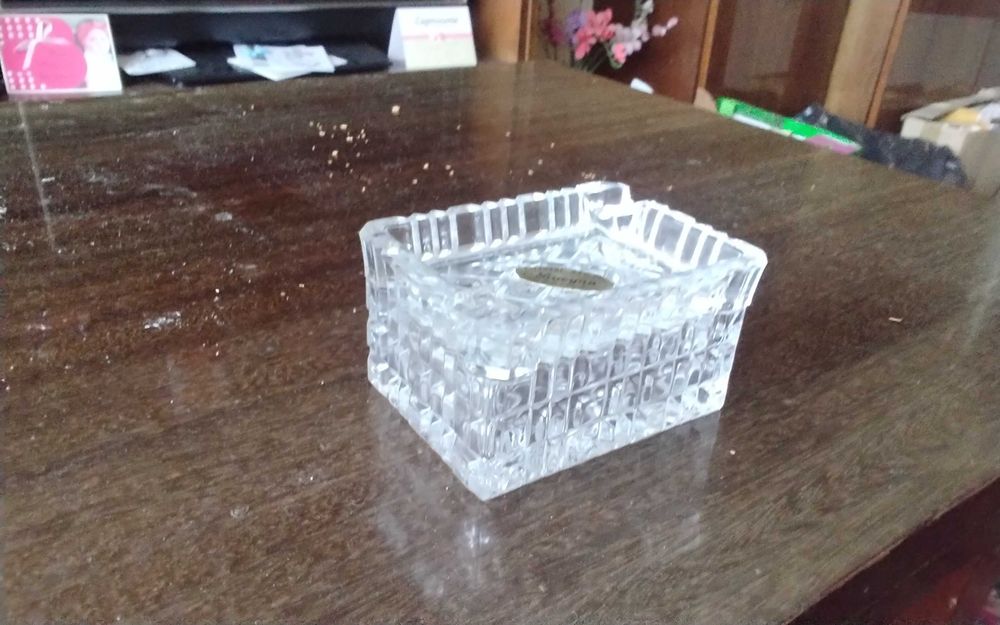 Popielniczka z kryształu