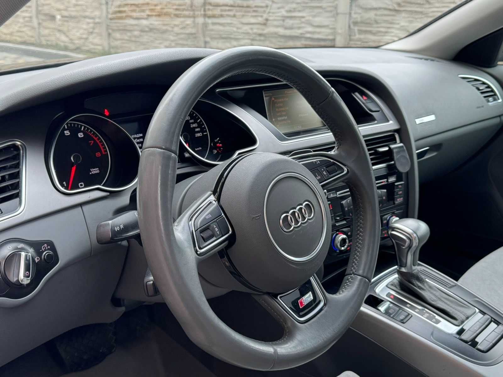 Audi A5 2013 рік