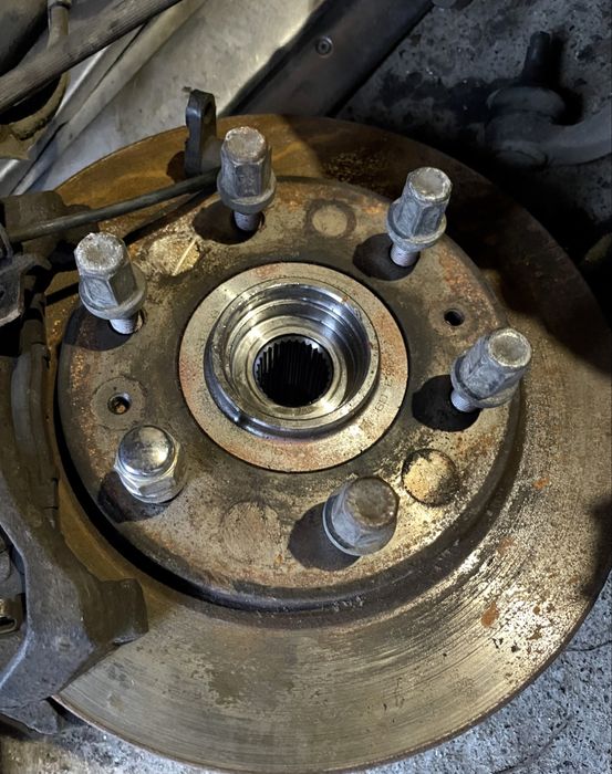 Mitsubishi L200 розбір. Розбір L200.