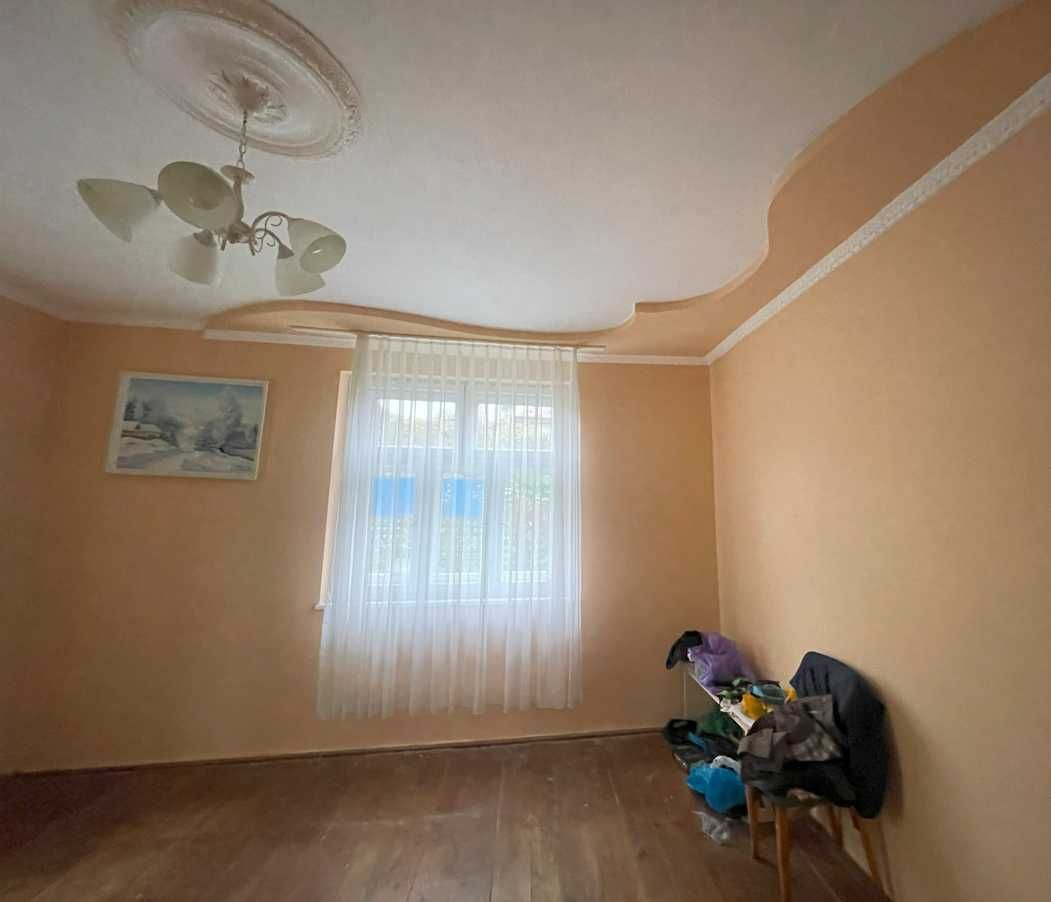Продаж затишного будинку в мальовничому селищі Ірлява