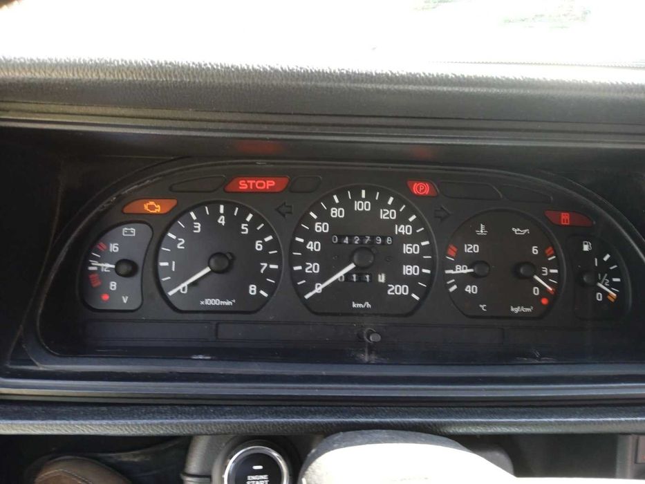 ВАЗ 2103 імпортний варіант підвищеної комфортності