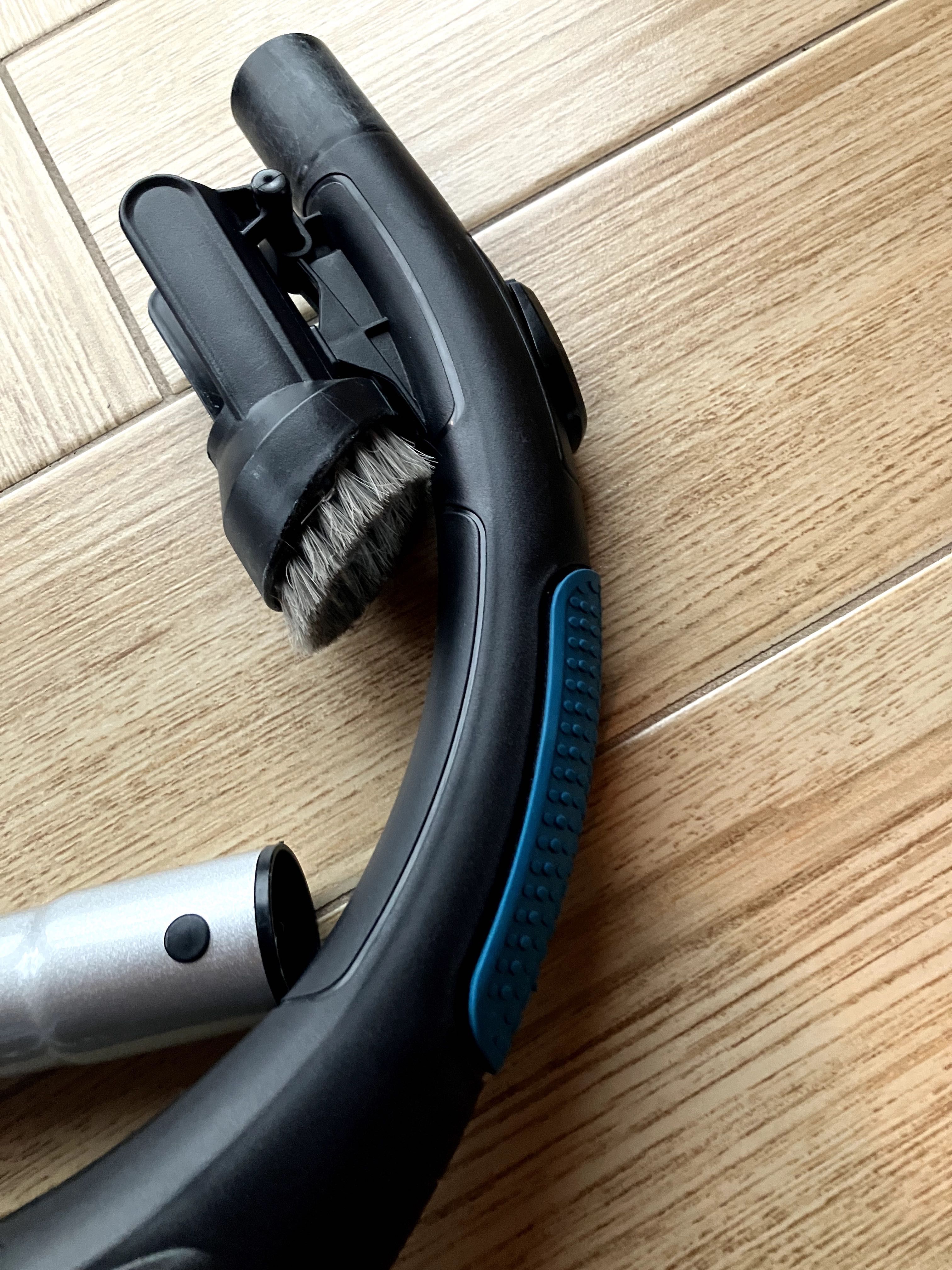 Odkurzacz bezworkowy Hoover H-Power 700