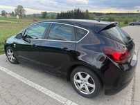 Opel Astra Opel Astra J OPC Line-bogate wyposażenie