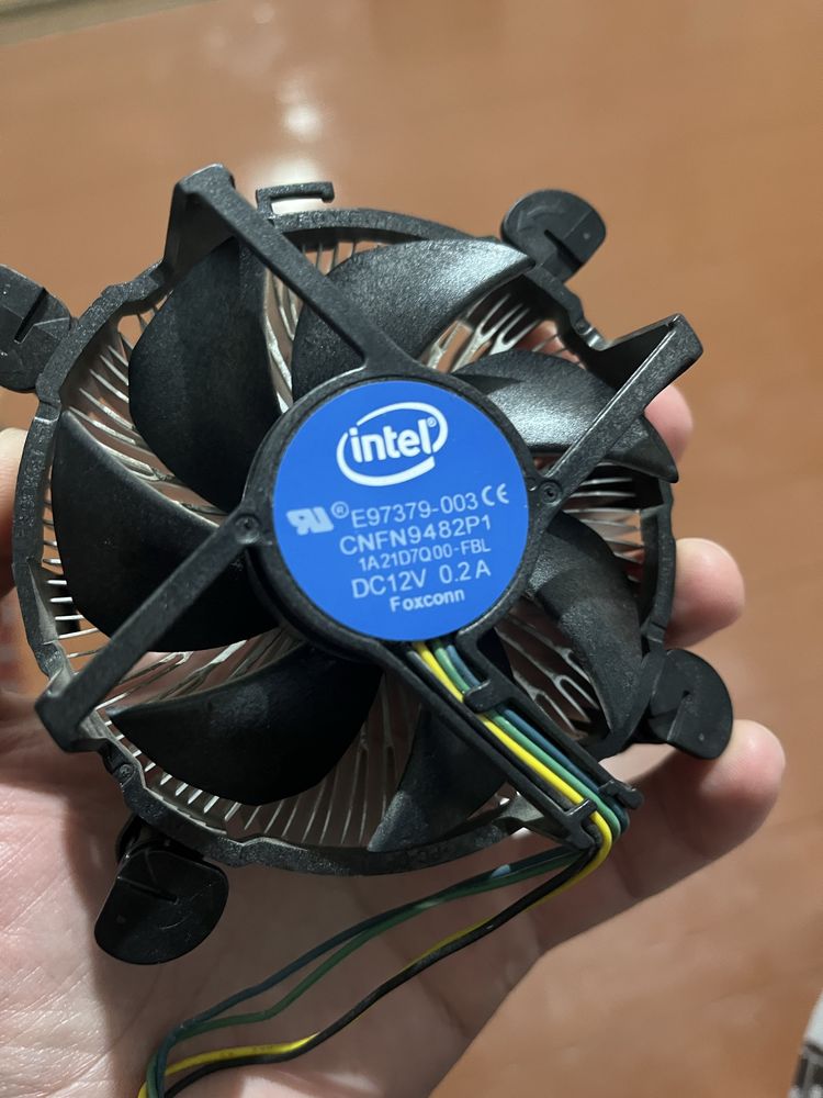 Продам Pentium G4560