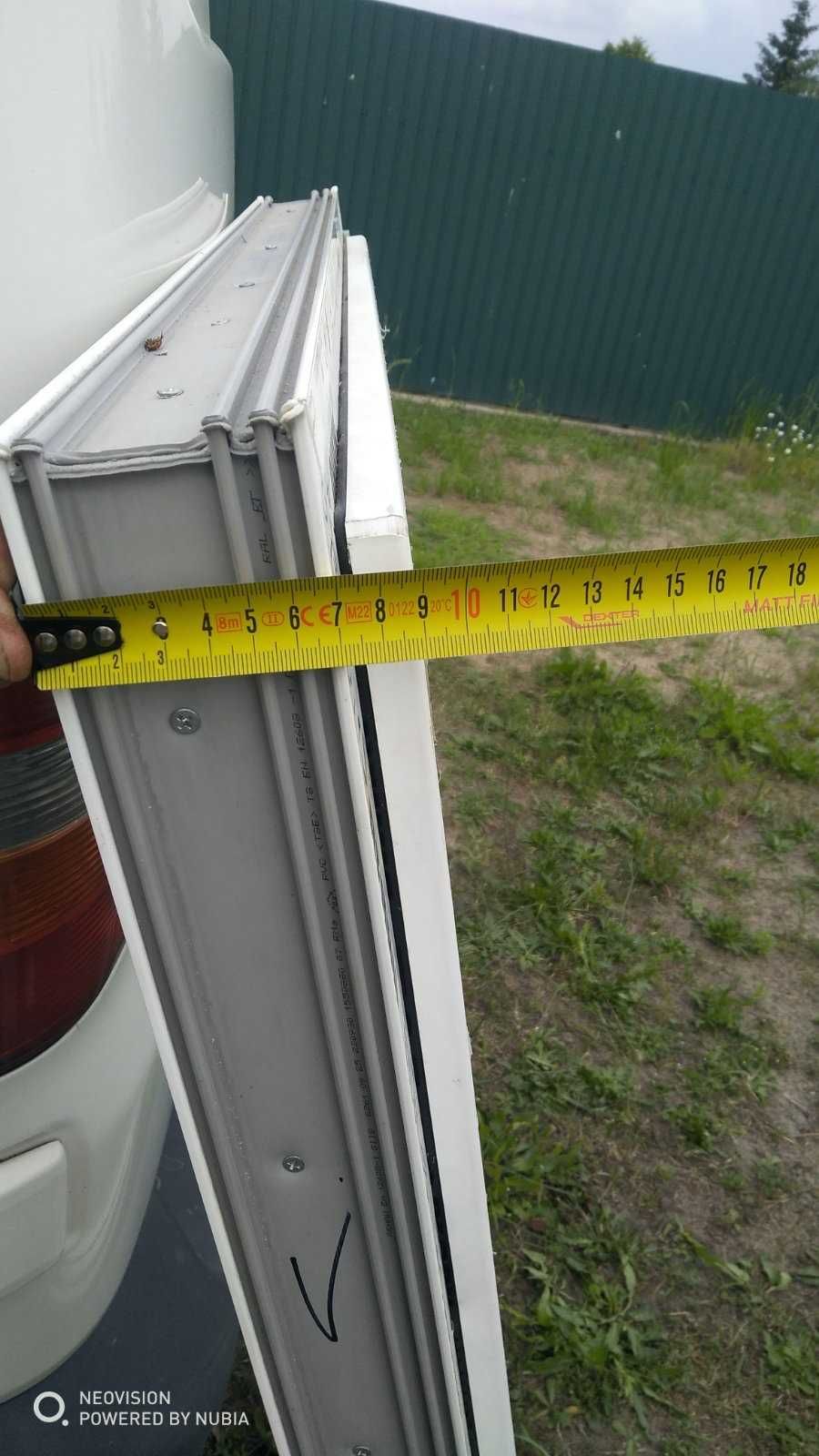 Продам пластиковые окна элитной фирмы недорого