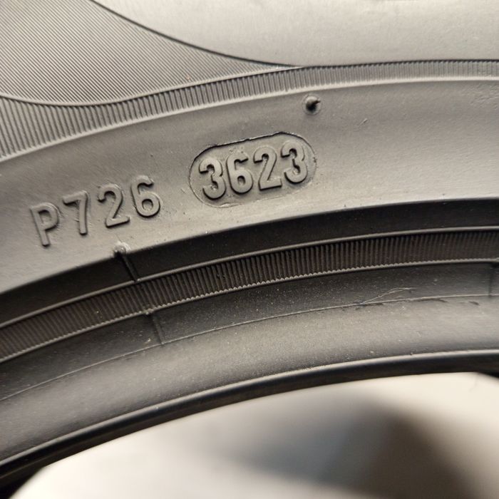 215/60R17 Pirelli Scorpion Winter